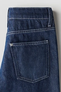 Loose Fit Jeans