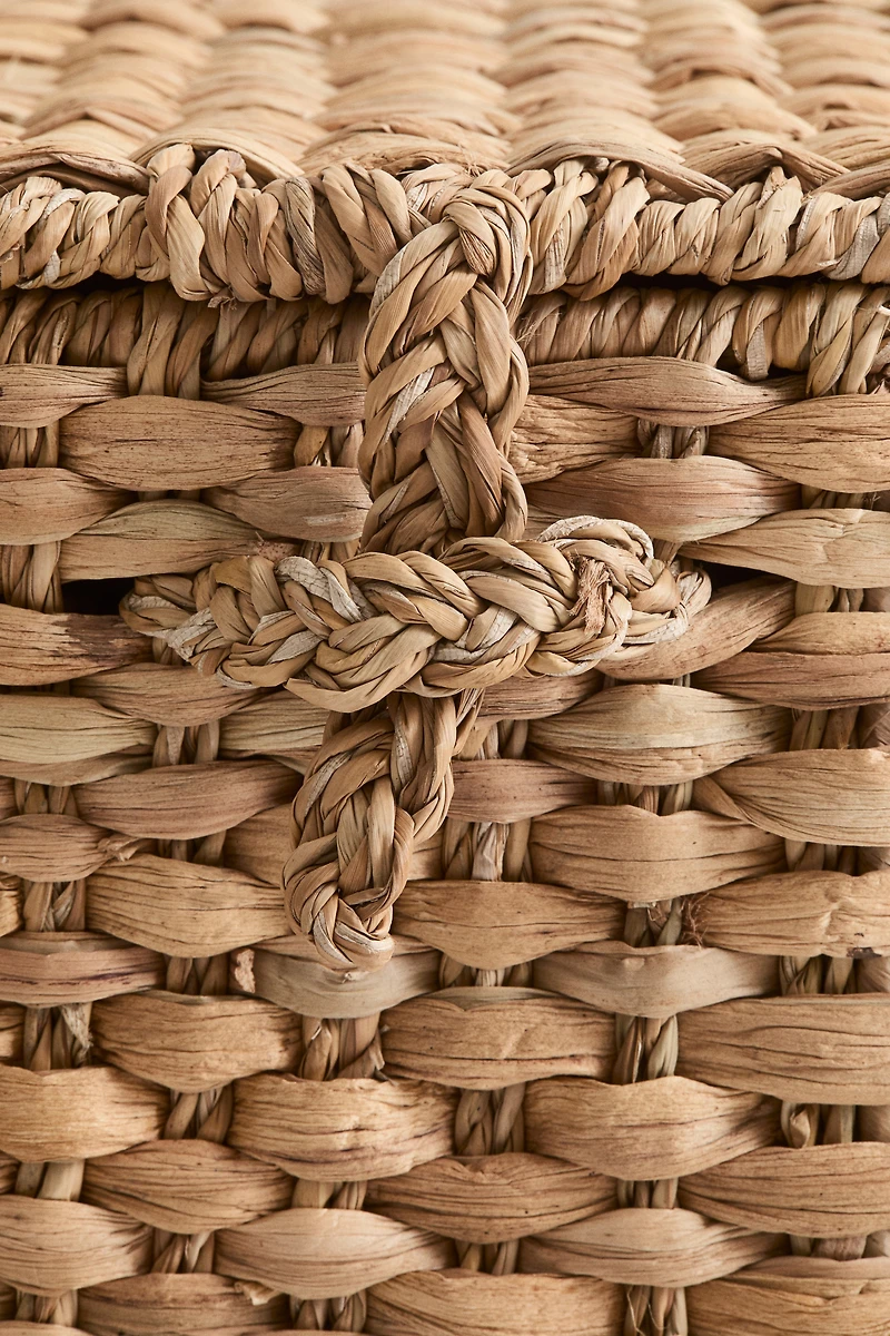 Straw Storage Basket