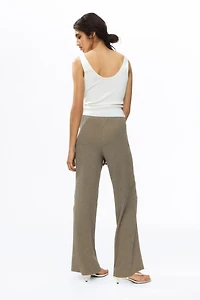 Straight Crinkled Pants