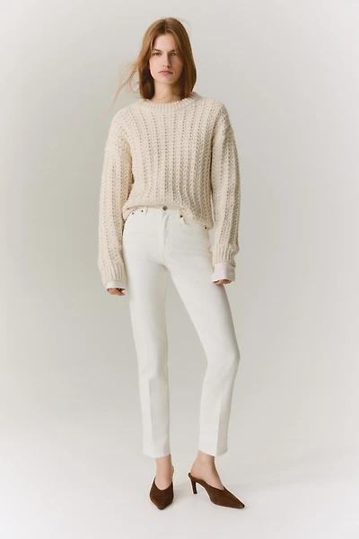 Jean droit près du corps taille haute