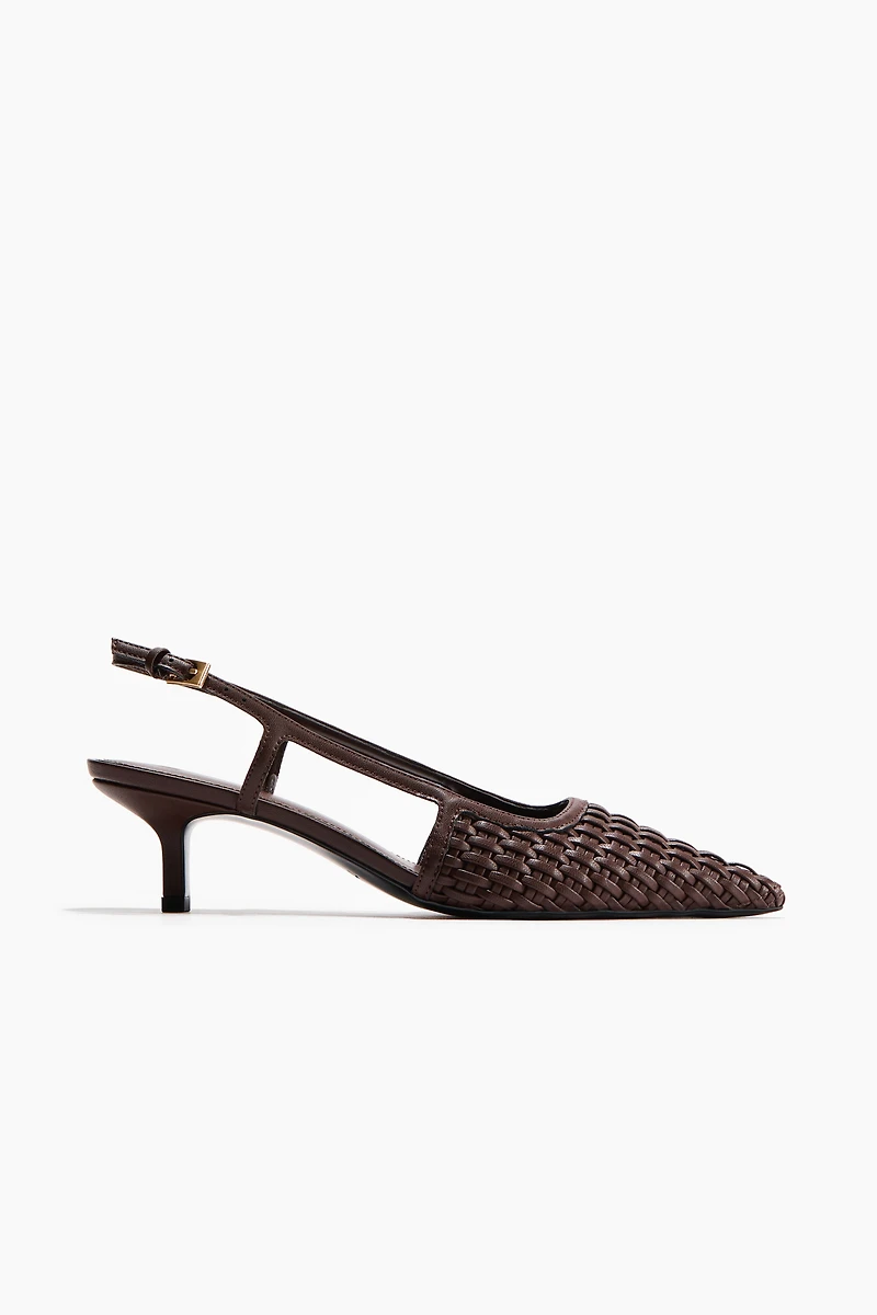 Escarpins à bride arrière petit talon