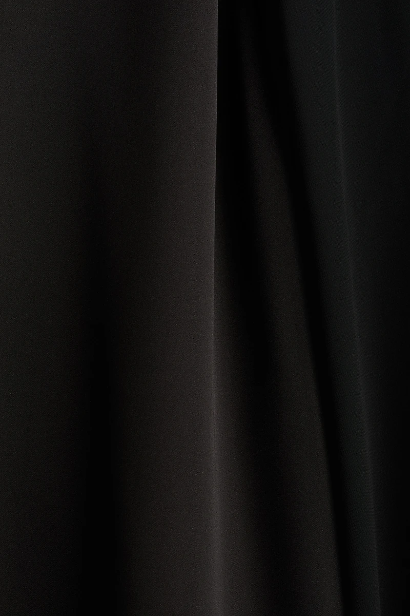 Blouse en satin avec dos ouvert