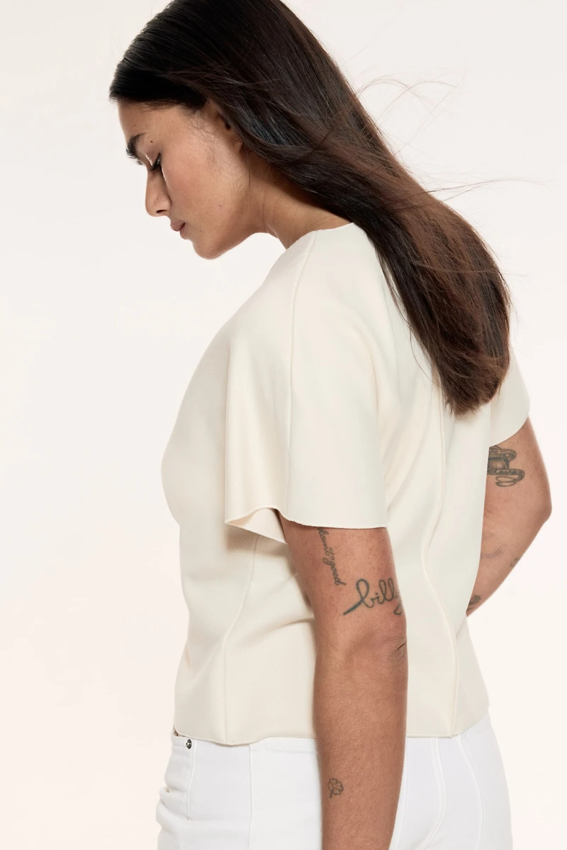 Batwing-Sleeved Cardigan