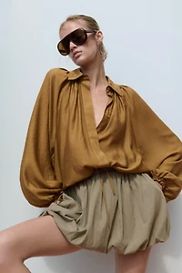 Chemise ample à cordons de serrage