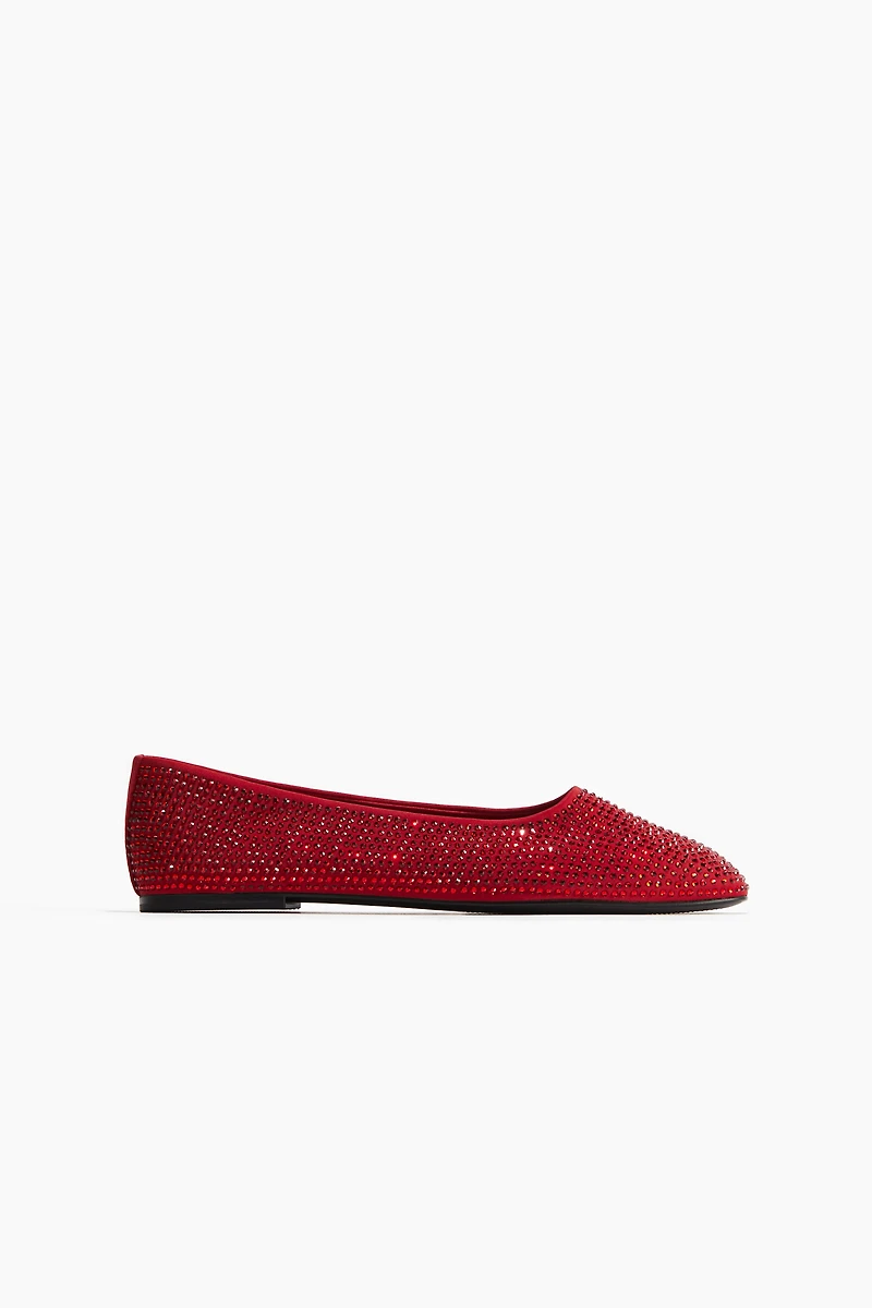 Ballerines ornées de strass