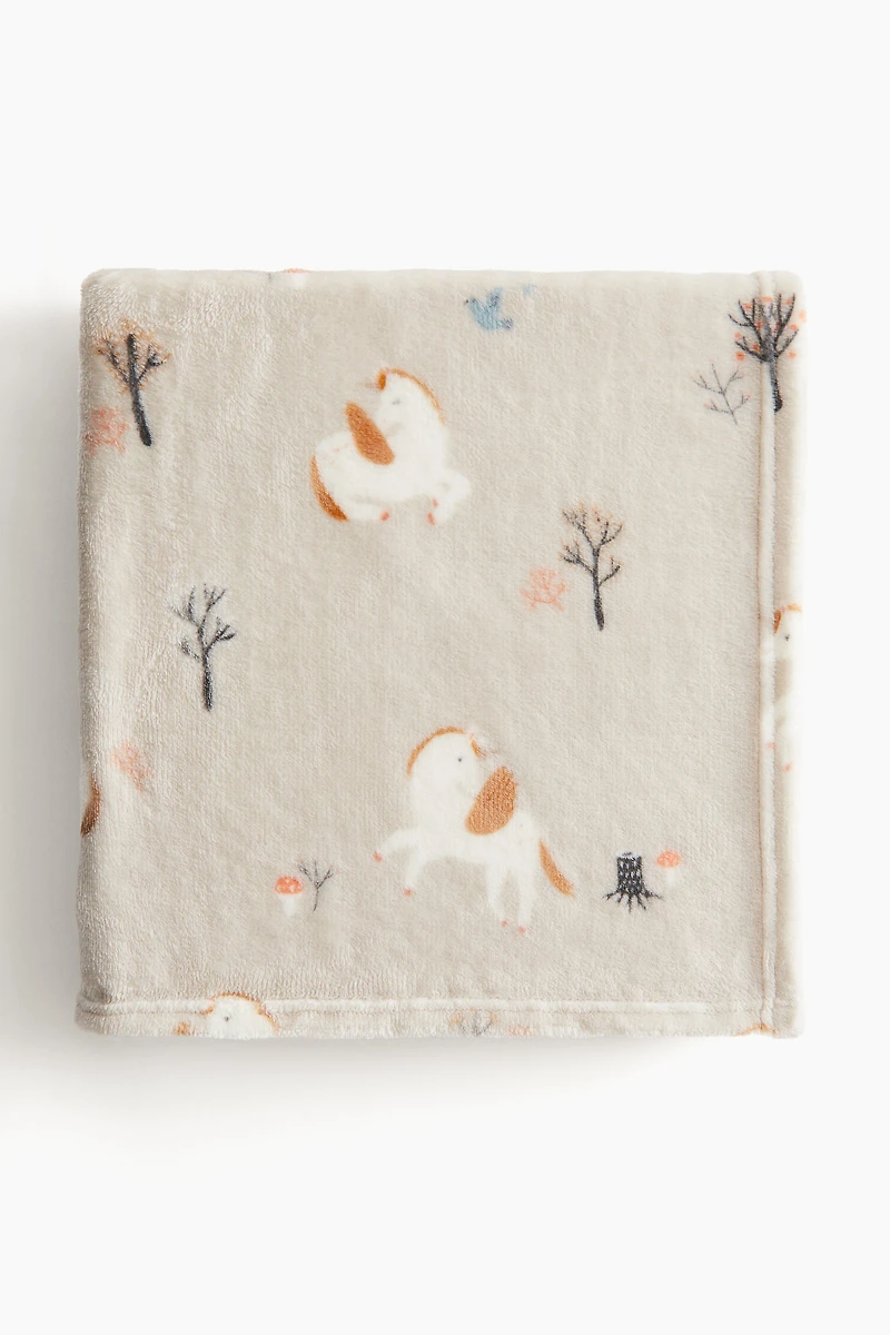 Patterned Fleece Throw