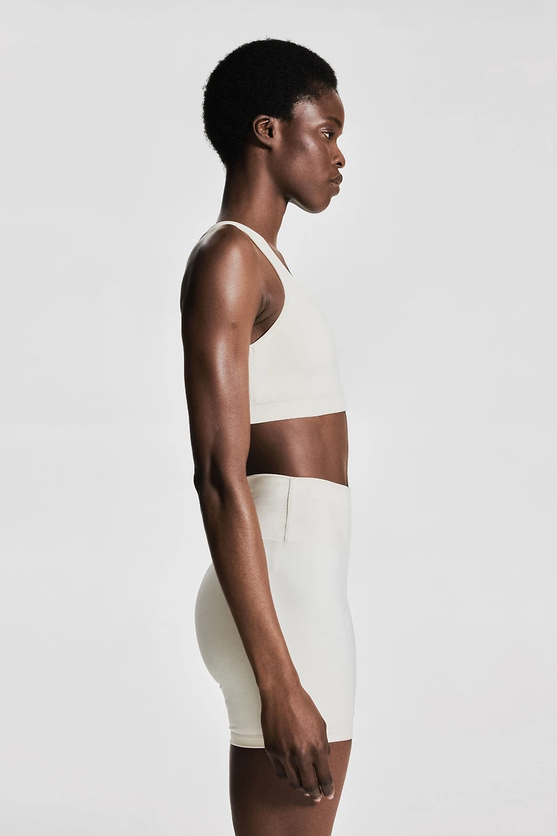 Medium Support Sports Bra with SoftMove™