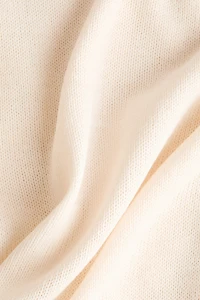 Chandail à épaules dénudées