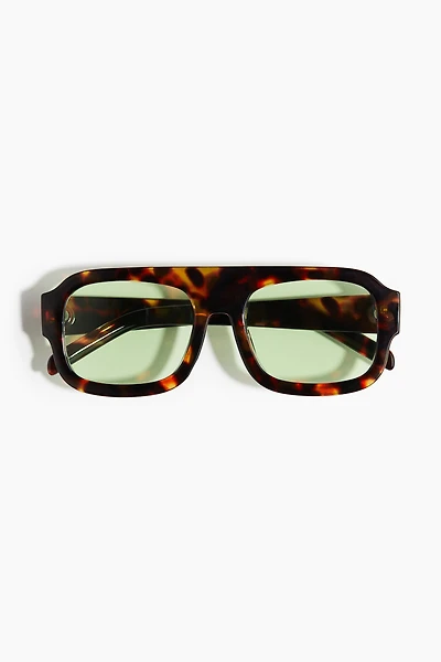 Lunettes de soleil de style aviateur
