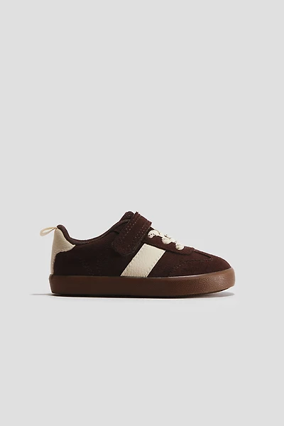 Barefoot Sneakers