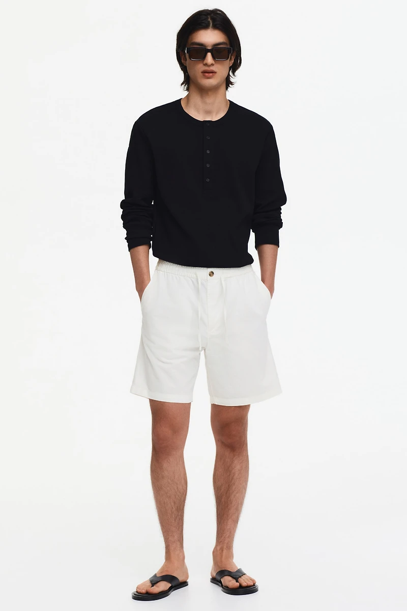 Short classique en lin mélangé
