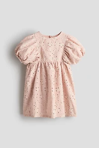 Robe en coton avec broderie anglaise