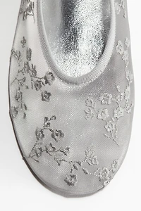 Embroidered Ballet Flats