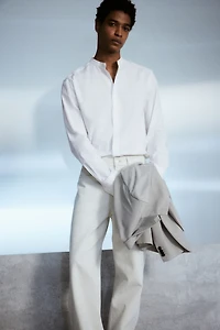 Chemise sans col coupe classique