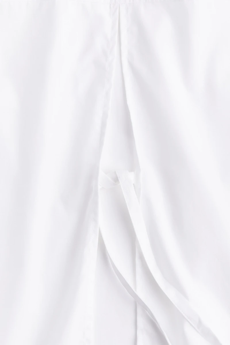 Chemise courte avec détail à nouer