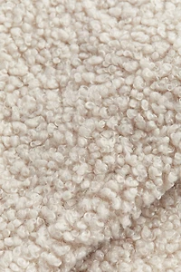Fluffy Wall-hanging Storage