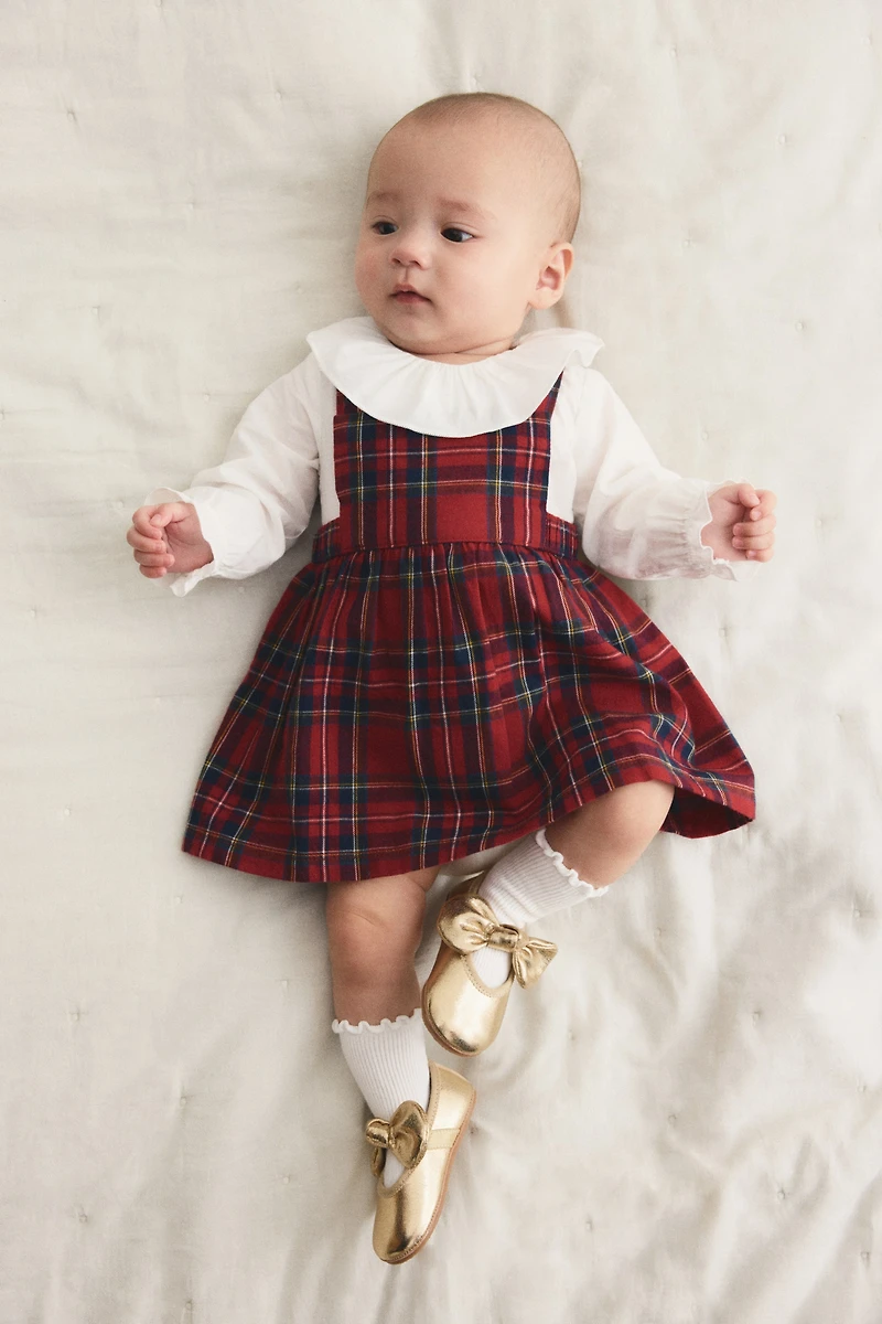 2-piece Jumper and Bodysuit Set