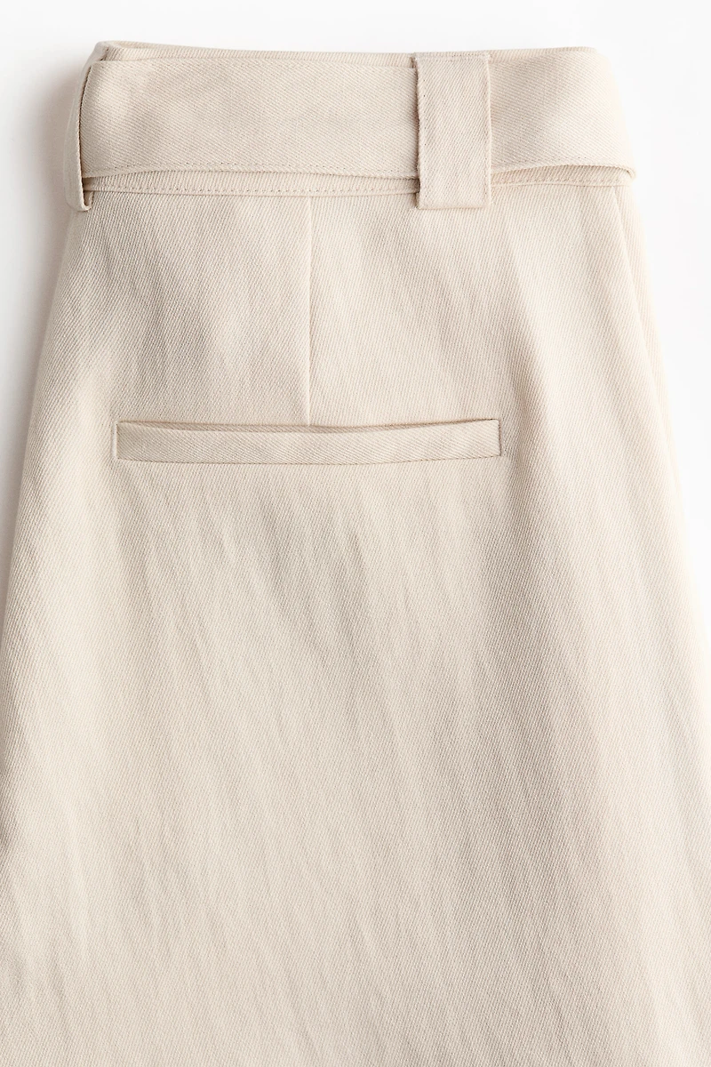 Wide-Leg Pants with Belt