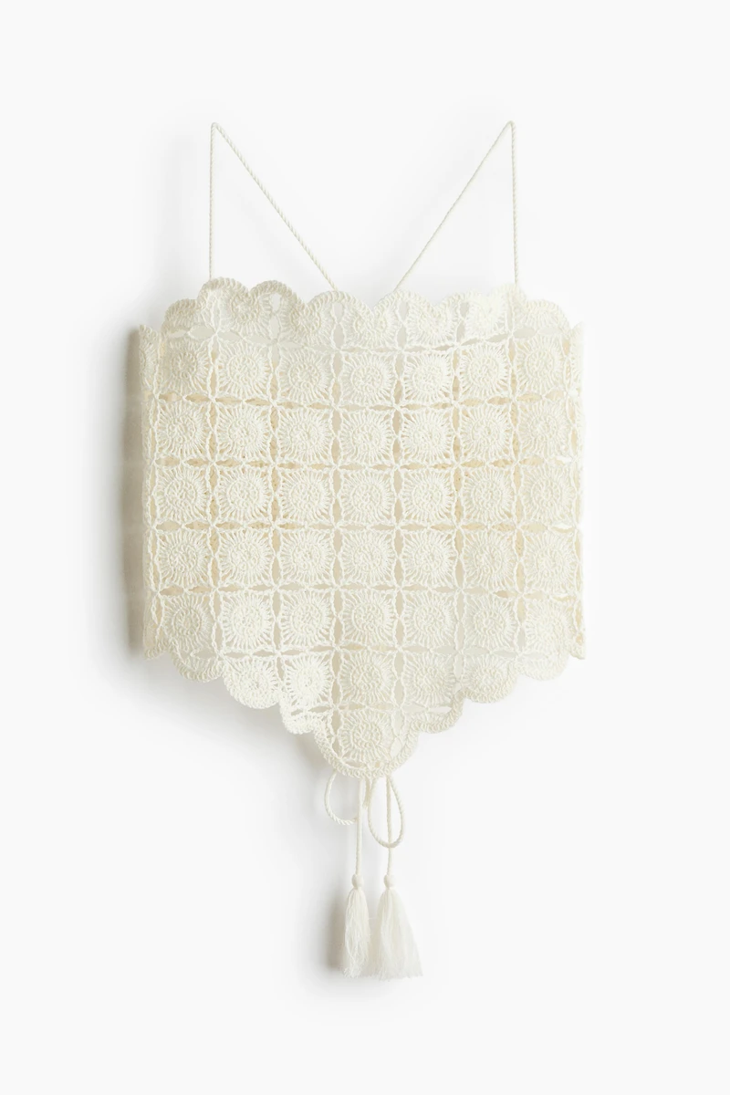 Haut d’aspect crochet avec bretelles fines