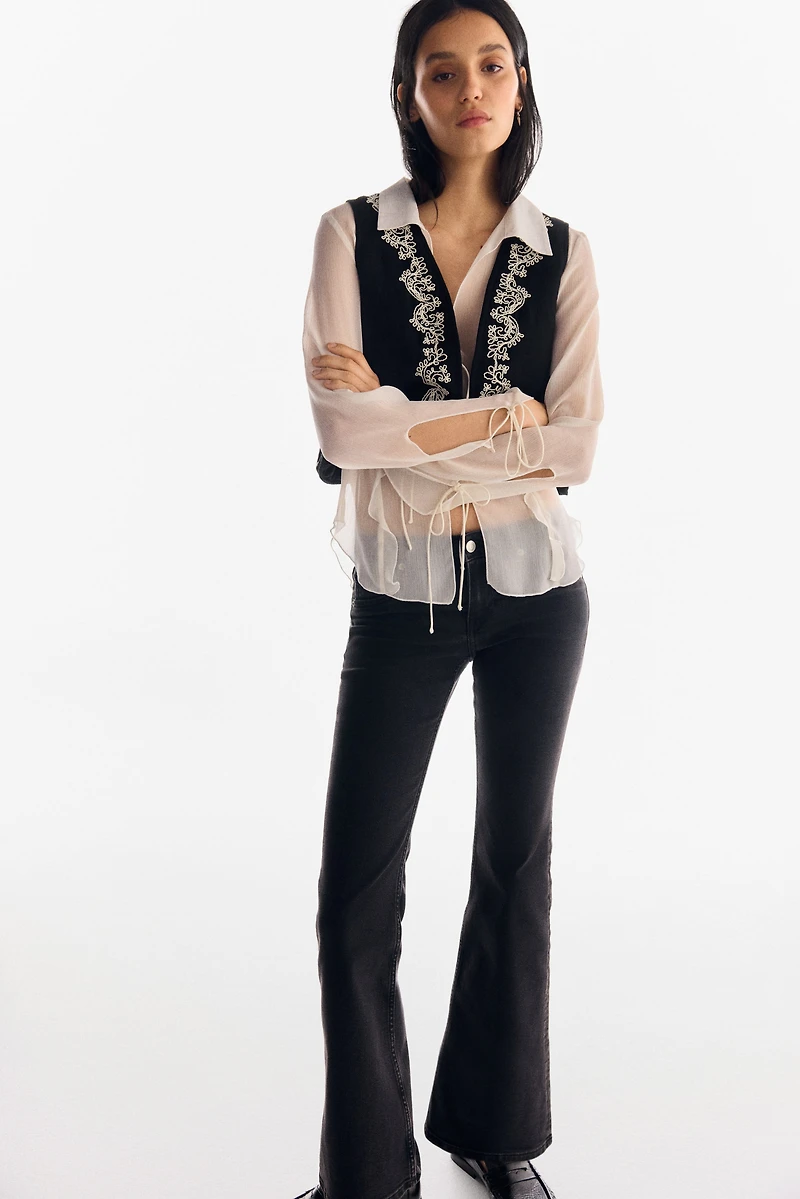 Veste sans manches brodée