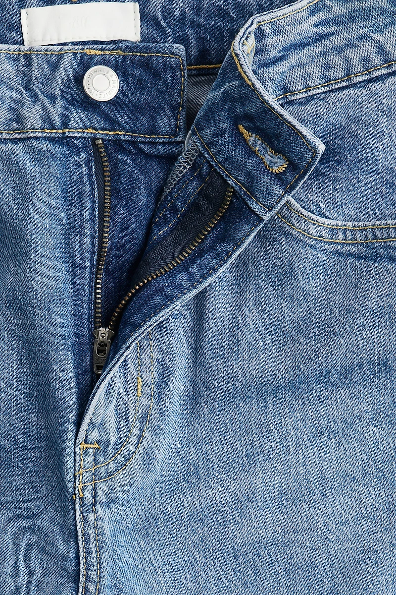 Mom Slim-Fit High-Waist Ankle Jeans