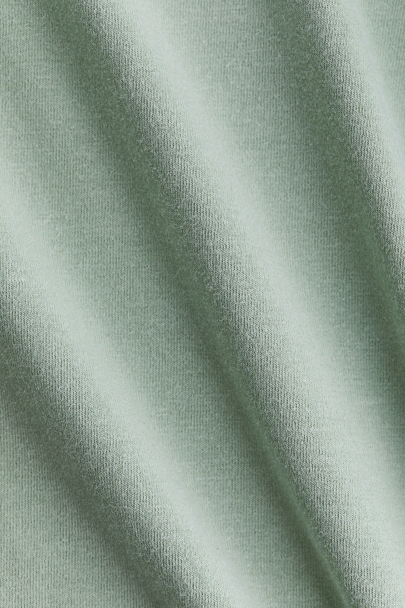 Haut à manches volants