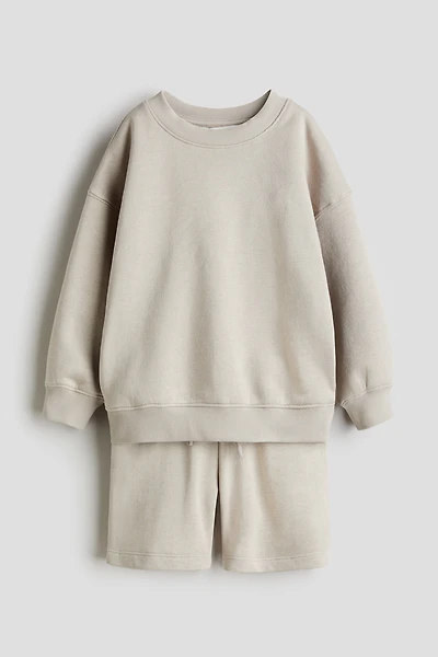 2-Piece Sweatshirt and Shorts Set