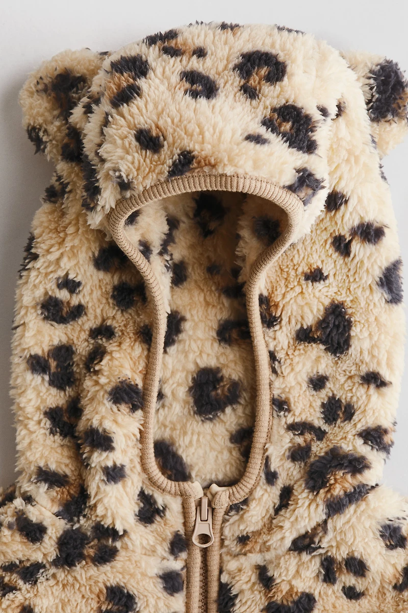 Veste à capuche et fermeture éclair en polar