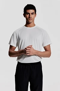 T-shirt de sport coupe classique DryMove™