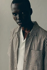 Chemise classique à manches courtes