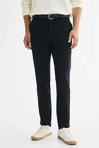 Pantalon habillé près du corps