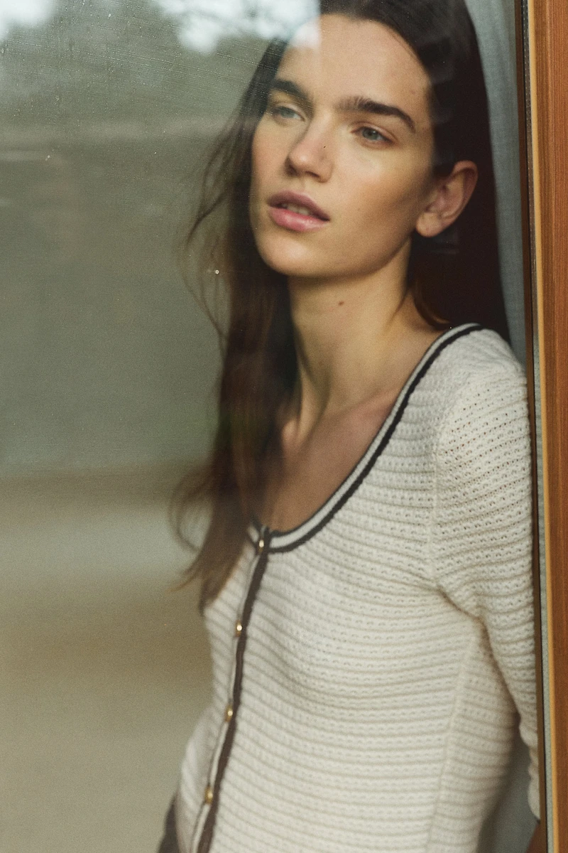 Textured-Knit Low-Cut Cardigan