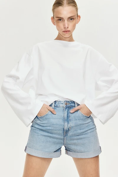 Mom Ultra High Denim shorts