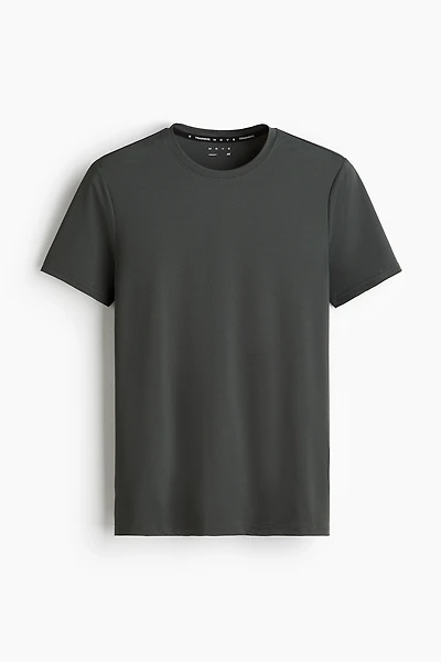 Muscle-Fit Sports Shirt with DryMove™