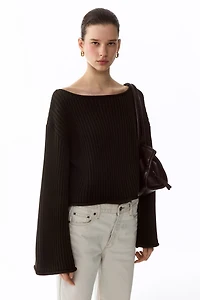 Chandail en tricot côtelé avec encolure bateau