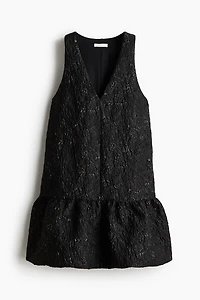 Robe en tissu jacquard à effet boule
