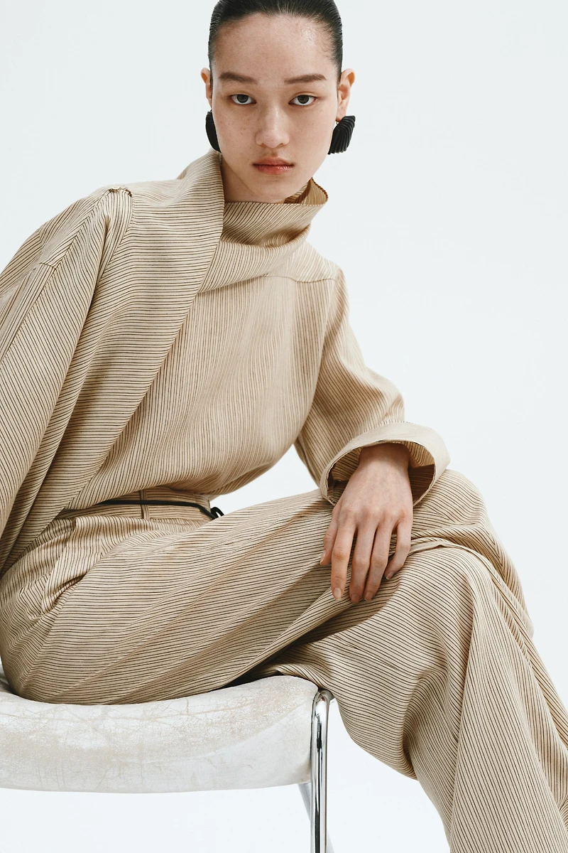 Linen-Blend Barrel Pants