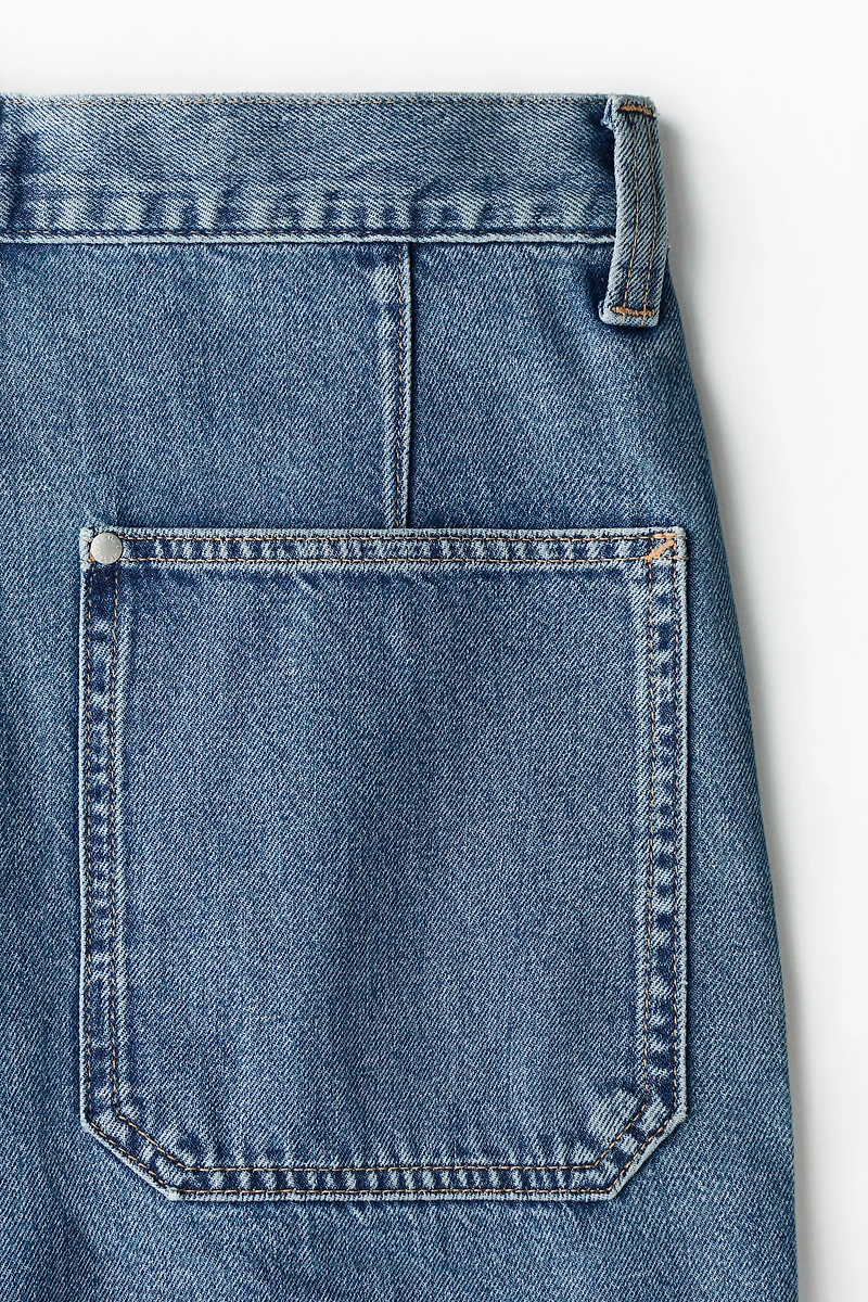 Short baggy à pinces en denim