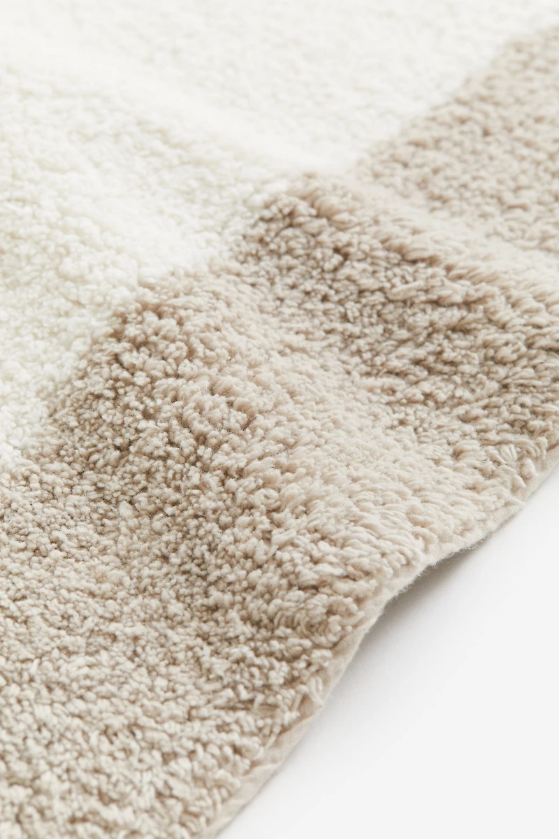 Tufted Bath Mat