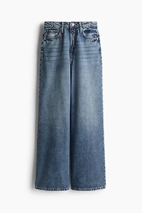 Curvy Fit Feather Soft Wide Ultra High Jeans