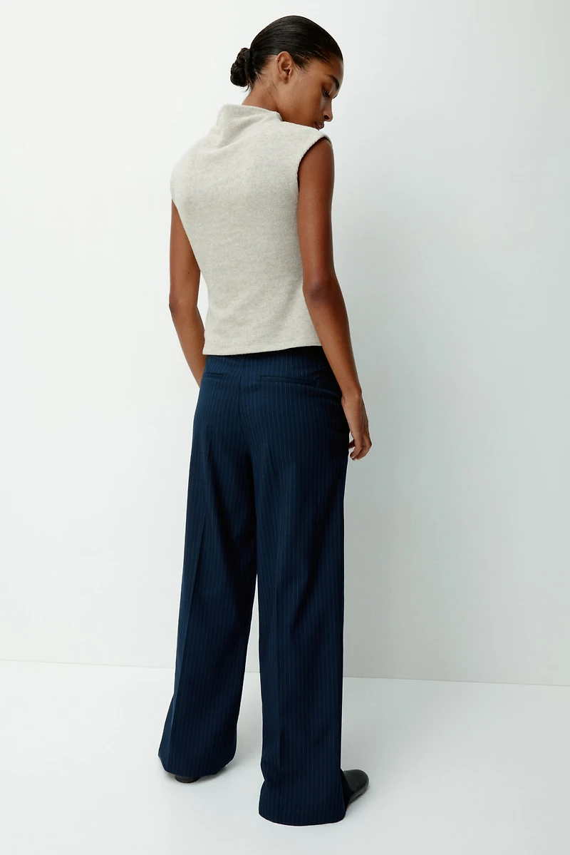 Pantalon de tailleur à jambes larges