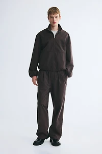 Loose-Fit Pleated Pants