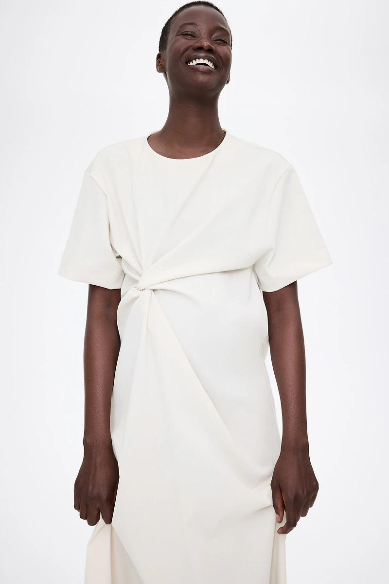 Robe MAMA avec détail noué