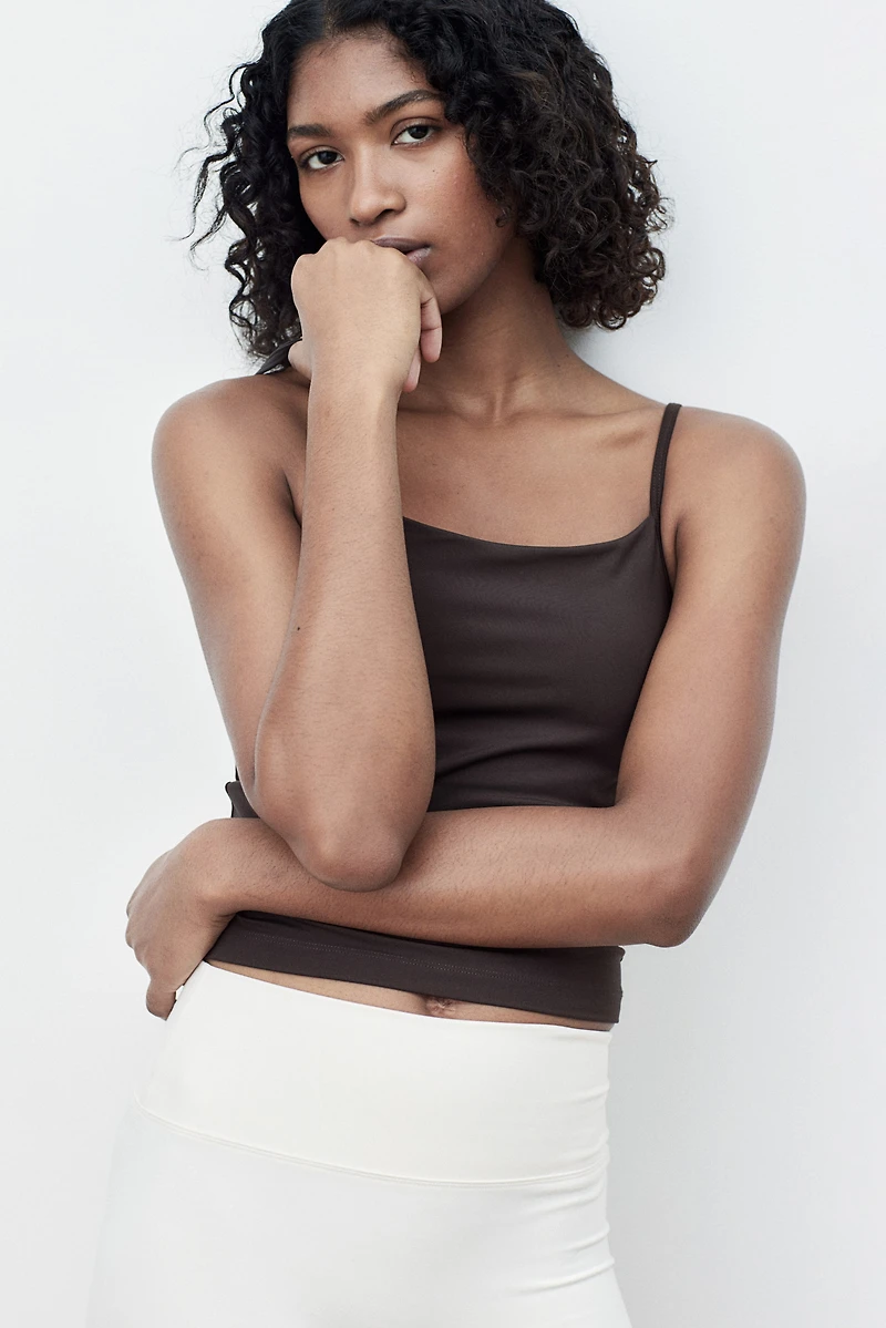 T-shirt de sport à bretelles fines DryMove🅪