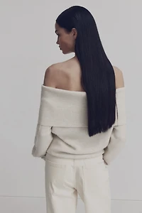 Chandail à épaules dénudées