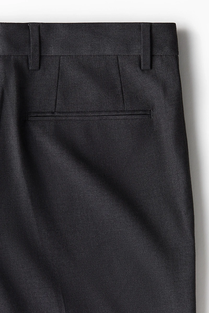 Pantalon d'habit près du corps