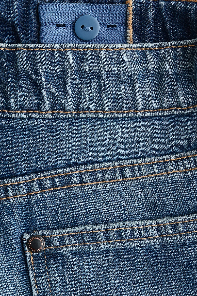 Loose-Fit Bootcut Leg Jeans