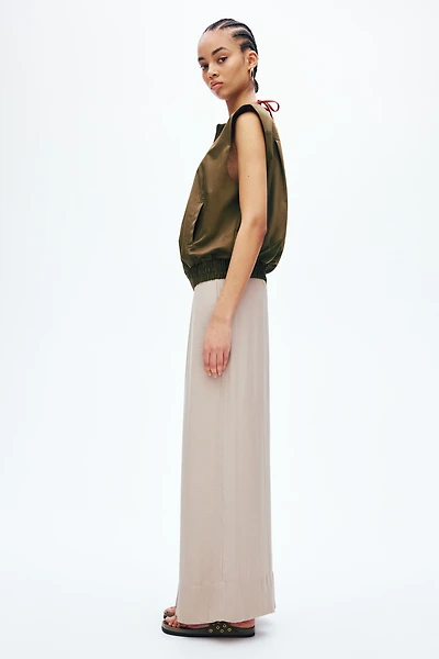 Wide-Leg Drawstring Pants