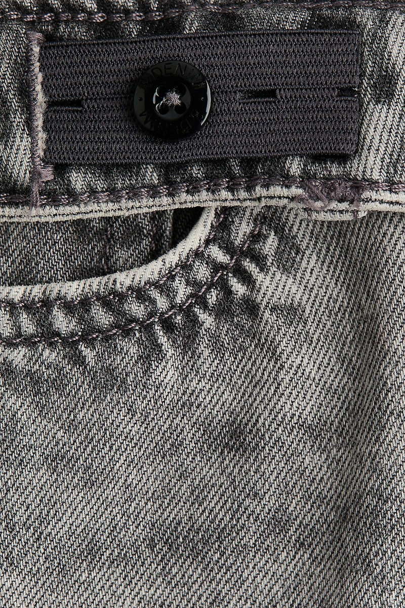 Loose-Fit Jeans