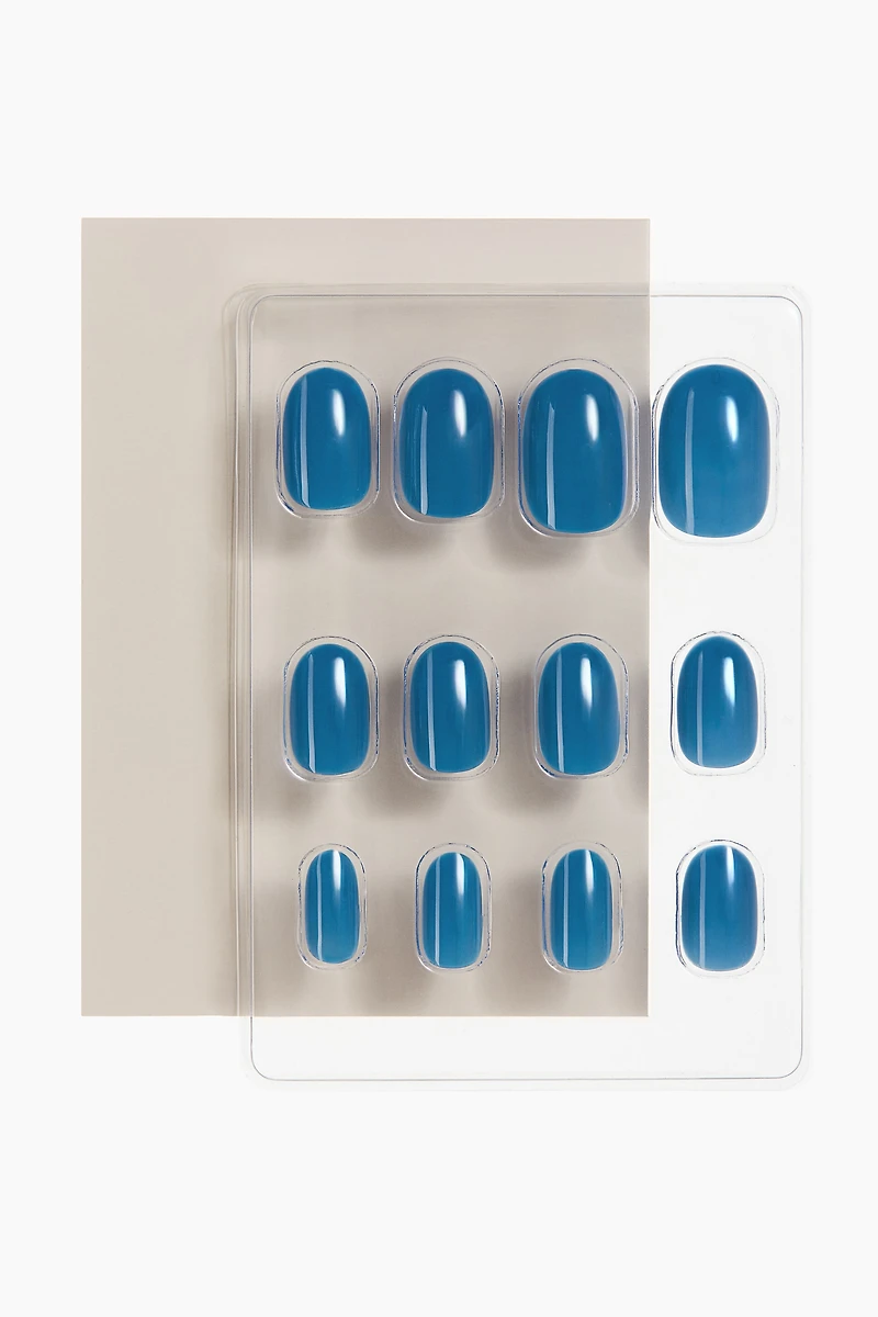 Press-on Nails